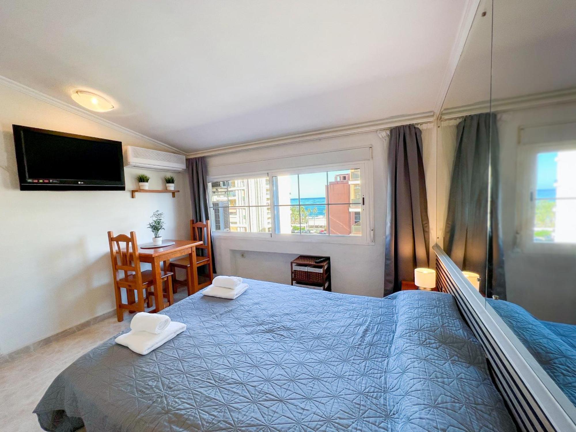 Carihuela Beach, Club San Antonio, Torremolinos Malaga Екстериор снимка