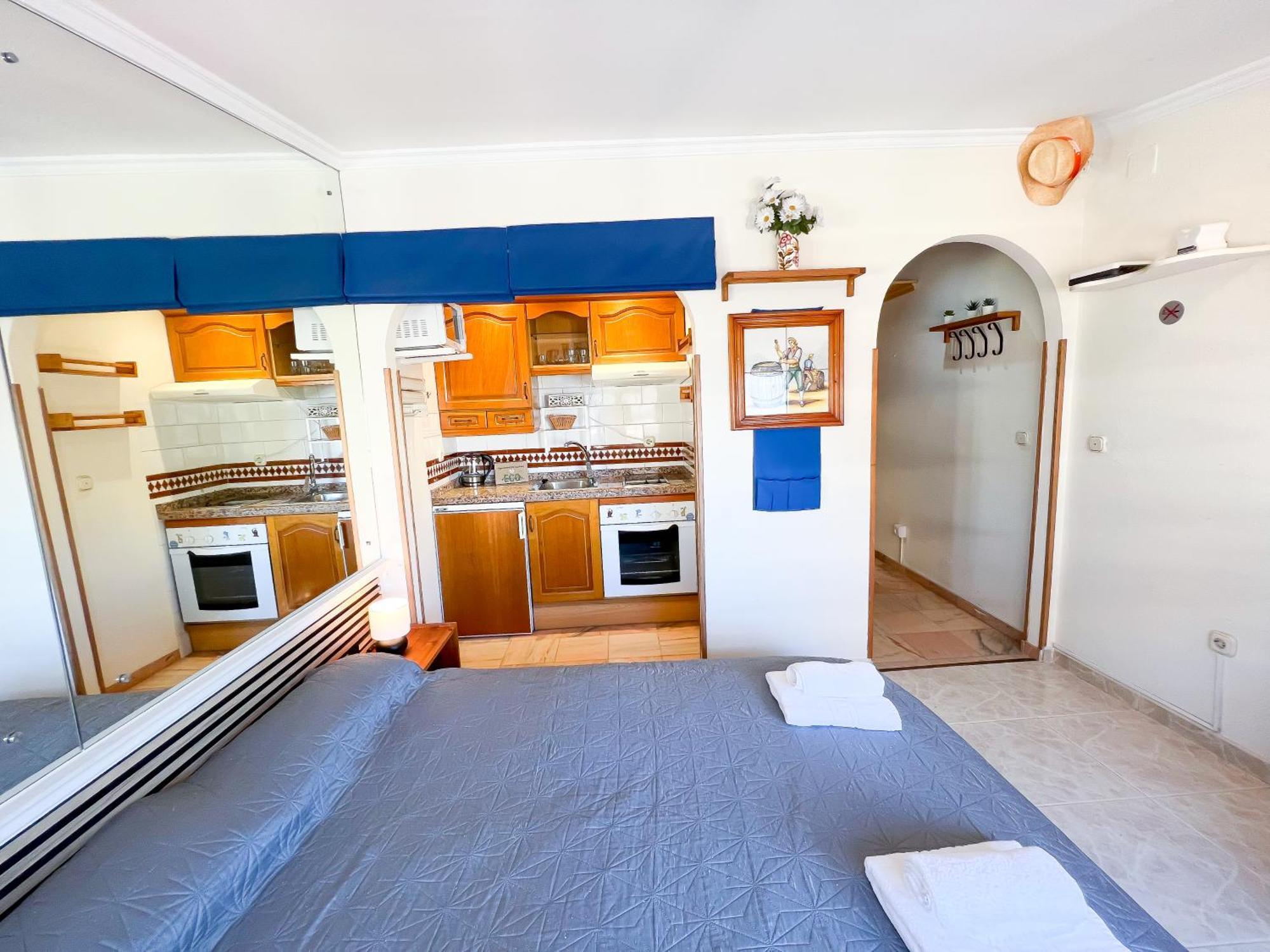 Carihuela Beach, Club San Antonio, Torremolinos Malaga Екстериор снимка