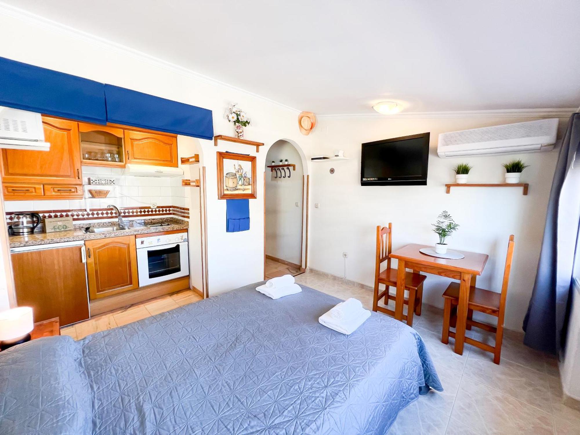 Carihuela Beach, Club San Antonio, Torremolinos Malaga Екстериор снимка